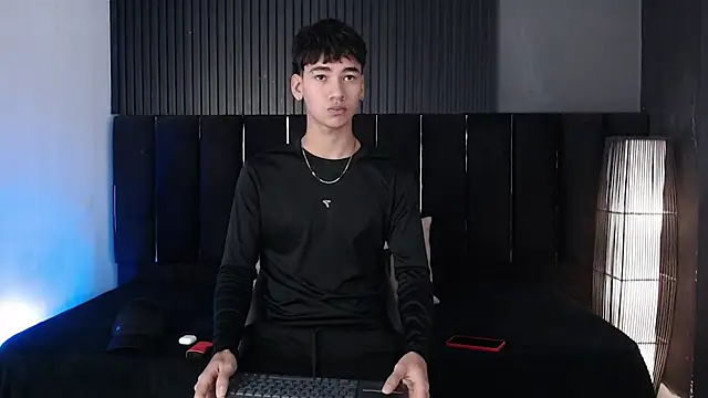 Dominic ghost online show from 03-24-26, 12:32