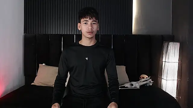 Dominic ghost online show from 10-24-25, 10:09