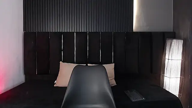 Dominic ghost online show from 11-22-25, 10:41