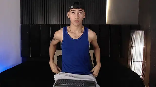 Dominic ghost online show from 03-04-26, 11:01