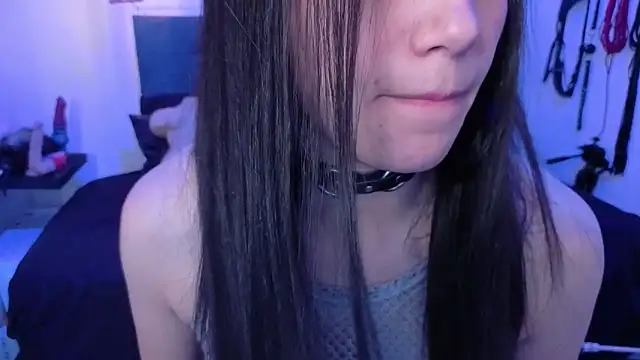 elowen halley1 online show from 11-03-25, 08:23