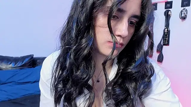 elowen halley1 online show from 02-11-26, 05:24