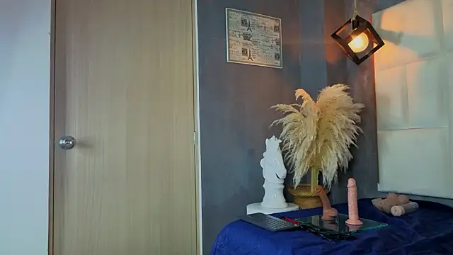 Liam forest  online show from 02-03-26, 06:40