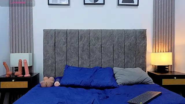 Liam forest  online show from 11-07-25, 04:50