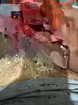 Snapshot of Reeelo chatting on 11-24-25, 05:29 Reeelo online show from 11-24-25, 05:29