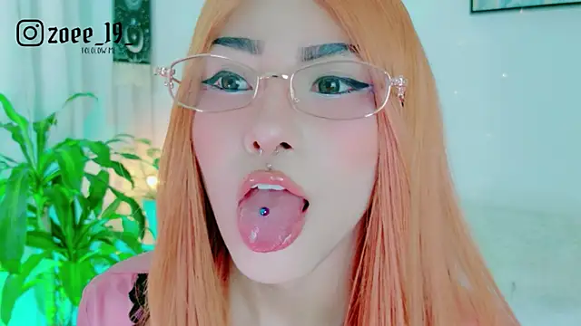 cuteezoe online show from 06-10-26, 04:35