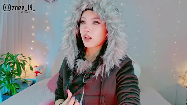 cuteezoe online show from 03-18-26, 04:15