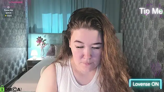 Tara Torres online show from 09-26-25, 07:37