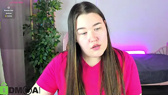 Tara Torres online show from 12-03-25, 09:09