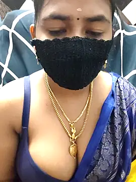 Snapshot of Tamil_Lotus chatting on 05-07-26, 05:27 Tamil Lotus online show from 05-07-26, 05:27
