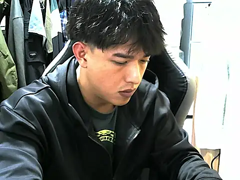 hunterXhan online show from 02-09-26, 01:53