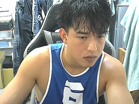 hunterXhan online show from 11-18-25, 02:31