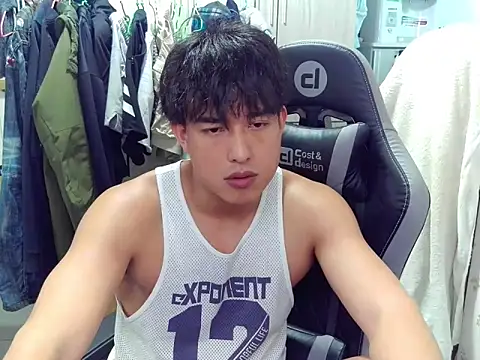 hunterXhan online show from 03-09-26, 01:36