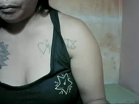 sexymorenapinay 33 online show from 10-20-25, 12:13