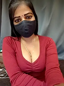 Misss-julli online show from 11-13-25, 12:09