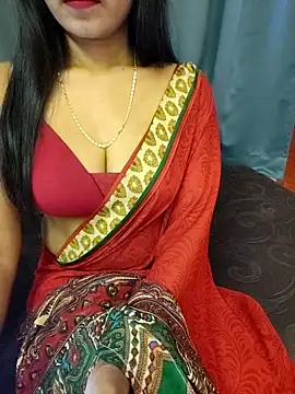 Snapshot of Misss-julli chatting on 04-07-26, 09:00 Misss-julli online show from 04-07-26, 09:00