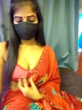 Snapshot of Misss-julli chatting on 04-11-26, 06:54 Misss-julli online show from 04-11-26, 06:54