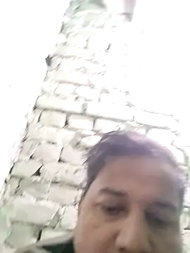 Snapshot of sumit_19 chatting on 12-04-25, 11:15 sumit 19 online show from 12-04-25, 11:15