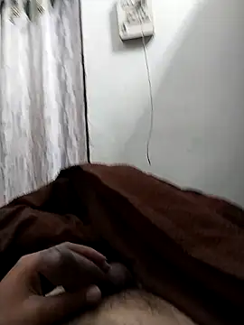 Snapshot of sumit_19 chatting on 02-11-26, 05:13 sumit 19 online show from 02-11-26, 05:13