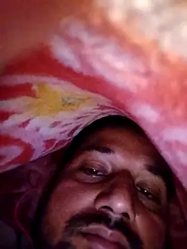 Snapshot of sumit_19 chatting on 12-20-25, 03:26 sumit 19 online show from 12-20-25, 03:26