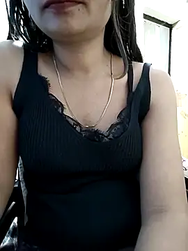 Vaani Actress online show from 04-04-26, 02:29