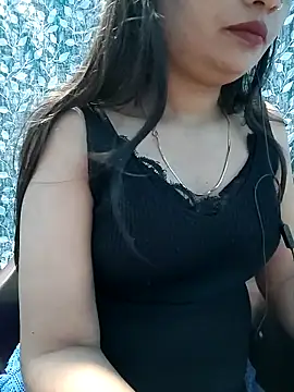 Vaani Actress online show from 04-04-26, 03:40