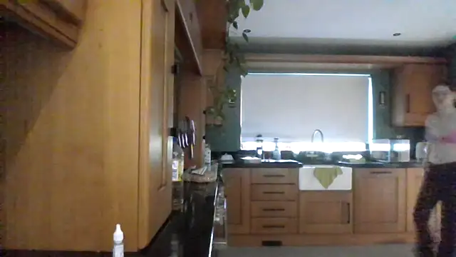 Snapshot of SexyKatiex chatting on 10-02-25, 02:09 SexyKatiex online show from 10-02-25, 02:09