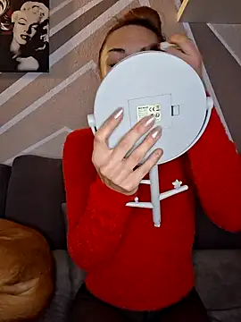 SlimBellaa online show from 12-19-25, 07:38