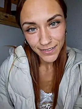 SlimBellaa online show from 09-30-25, 09:32