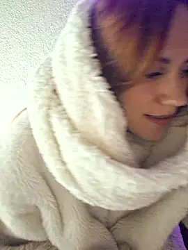 SlimBellaa online show from 11-22-25, 09:13