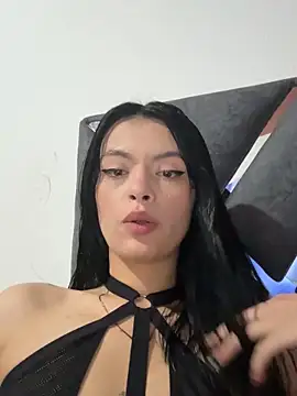 LiaCollings online show from 11-14-25, 11:25