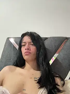 LiaCollings online show from 05-27-26, 11:17