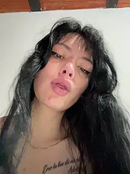 LiaCollings online show from 04-21-26, 11:17