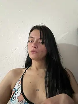 Snapshot of LiaCollings chatting on 06-25-26, 11:26 LiaCollings online show from 06-25-26, 11:26