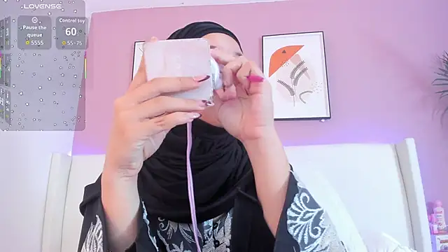  Saandy online show from 04-08-26, 11:33