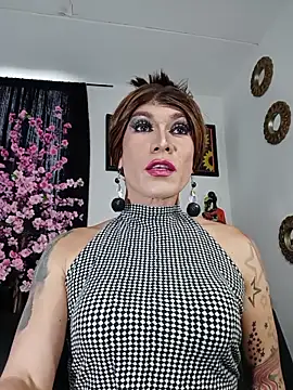 Snapshot of JessiicaExoticX1 chatting on 05-15-26, 07:01 JessiicaExoticX1 online show from 05-15-26, 07:01