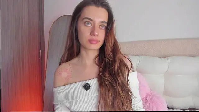 MissLana77 online show from 06-26-26, 04:07
