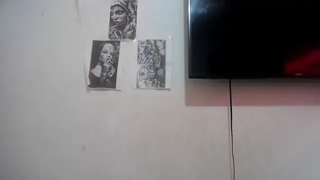 Snapshot of Foxy_Lovex chatting on 02-05-26, 08:26 Foxy Lovex online show from 02-05-26, 08:26