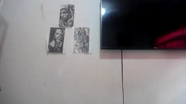 Snapshot of Foxy_Lovex chatting on 02-10-26, 07:35 Foxy Lovex online show from 02-10-26, 07:35