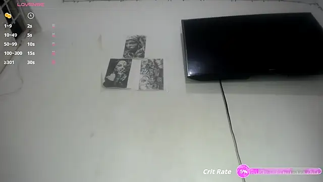 Foxy Lovex online show from 11-26-25, 10:54