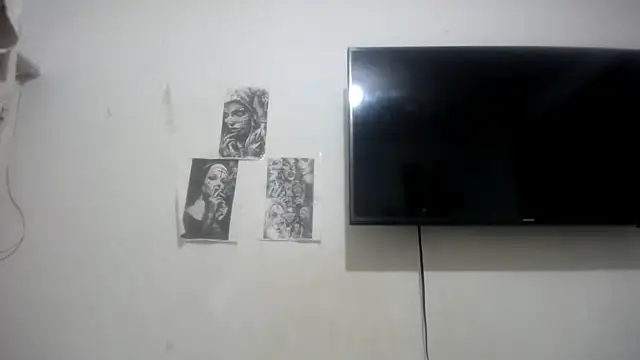 Snapshot of Foxy_Lovex chatting on 02-06-26, 10:50 Foxy Lovex online show from 02-06-26, 10:50