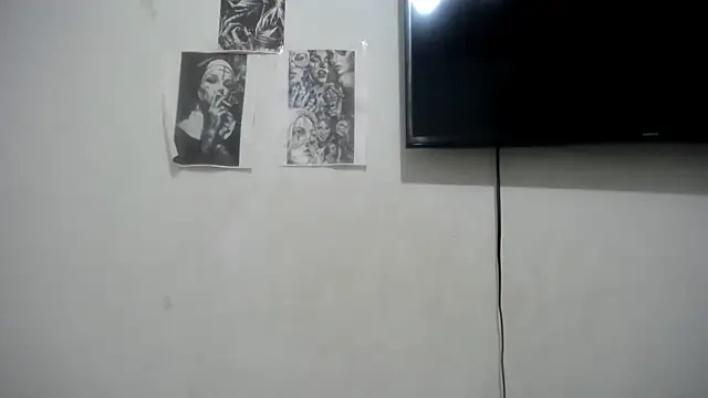 Foxy Lovex online show from 12-21-25, 10:43