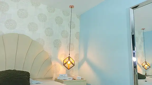 AIXATRISTA1 online show from 02-06-26, 07:32