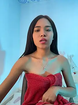 luxurykatty online show from 05-17-26, 04:34