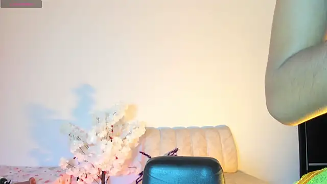 luxurykatty online show from 10-29-25, 11:25