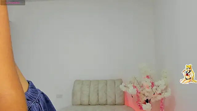 luxurykatty online show from 09-18-25, 10:24