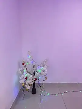 luxurykatty online show from 07-26-26, 09:11