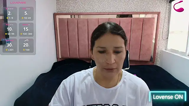 Barbara fox   online show from 05-06-26, 12:31