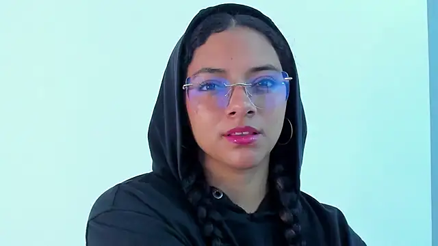 Angellit Afrodita  online show from 10-30-25, 12:03