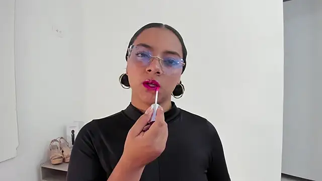 Angellit Afrodita  online show from 11-26-25, 11:21